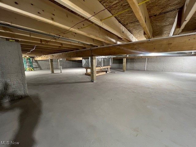 1775 Green Road Madison OH 44057