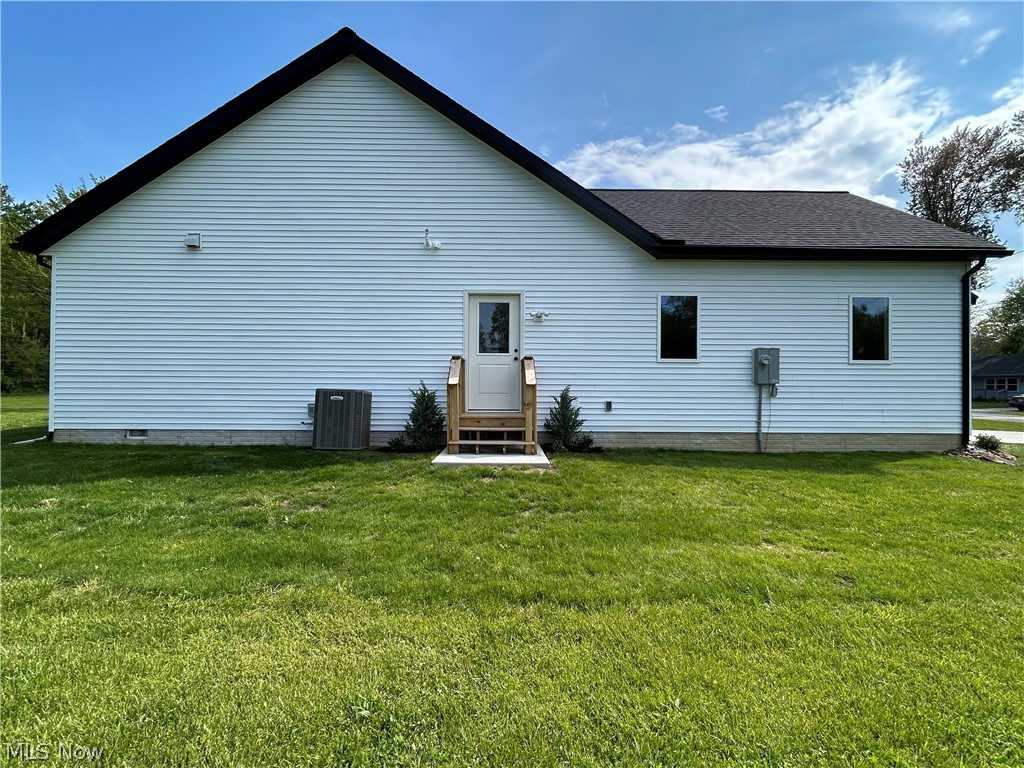 1775 Green Road Madison OH 44057
