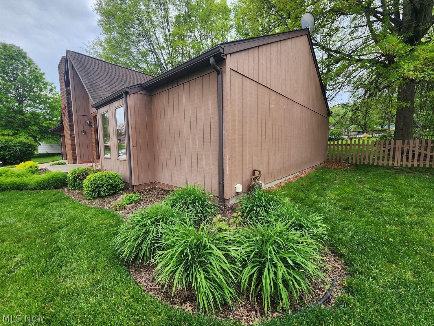 1070 5th Street SW New Philadelphia OH 44663