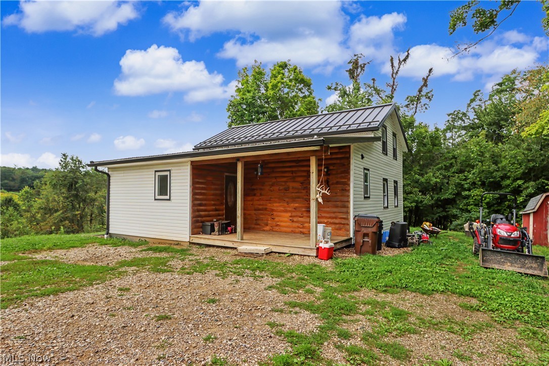552 County Road 2575 Loudonville OH 44842