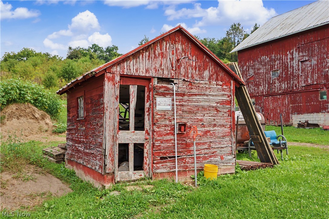 552 County Road 2575 Loudonville OH 44842