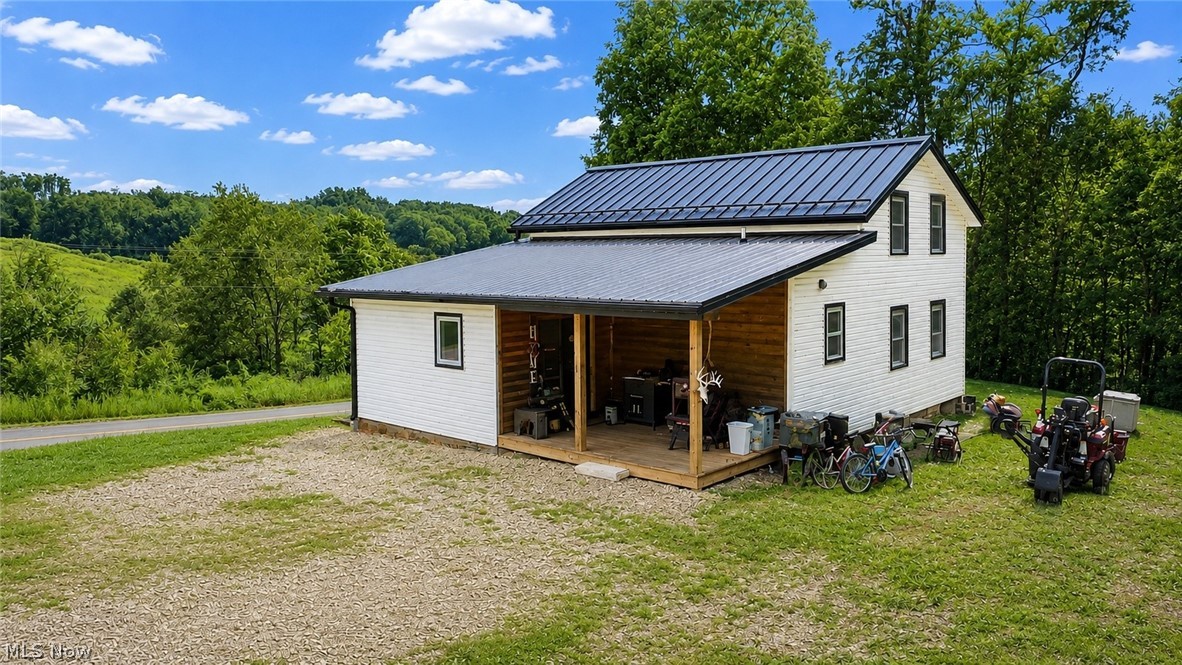 552 County Road 2575 Loudonville OH 44842