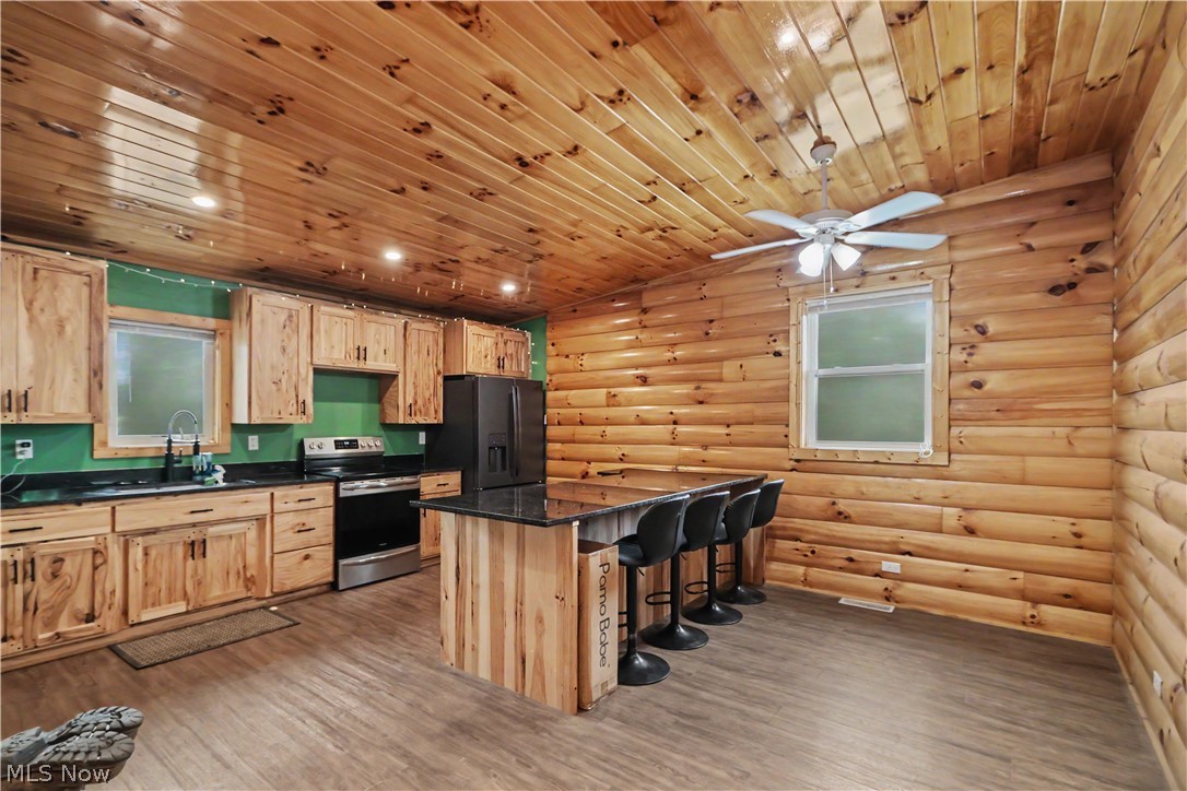 552 County Road 2575 Loudonville OH 44842