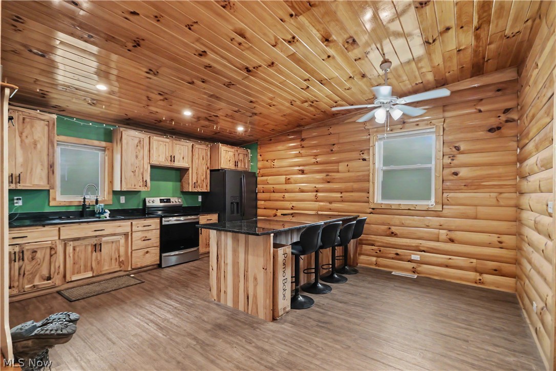 552 County Road 2575 Loudonville OH 44842