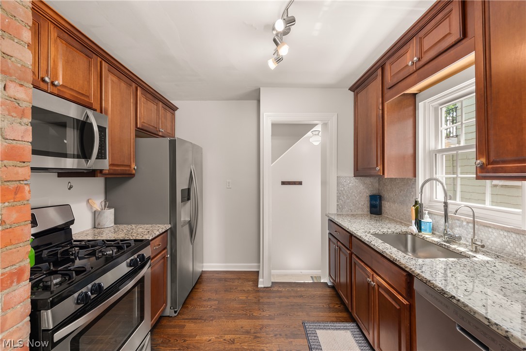 3425 W 159th Street Cleveland OH 44111