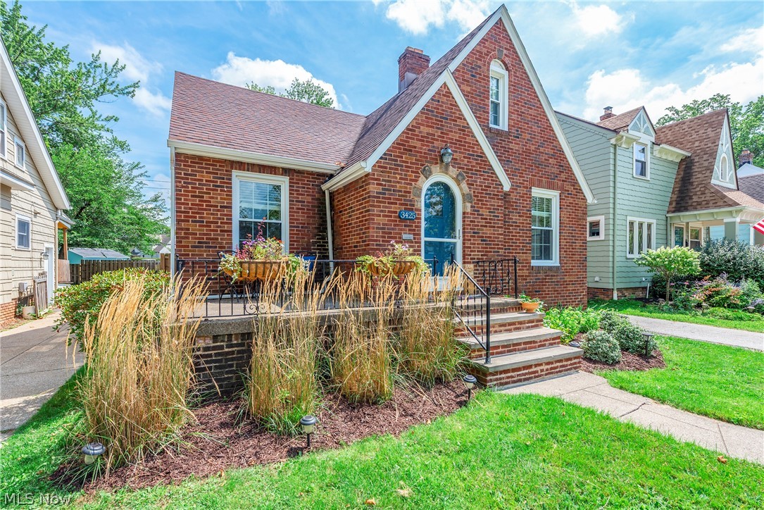 3425 W 159th Street Cleveland OH 44111