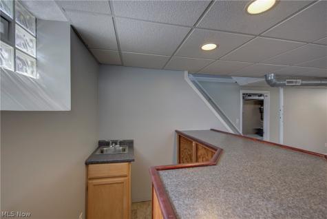3425 W 159th Street Cleveland OH 44111
