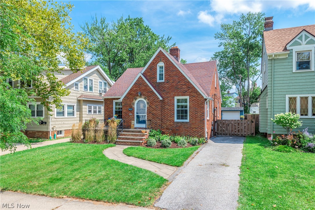 3425 W 159th Street Cleveland OH 44111