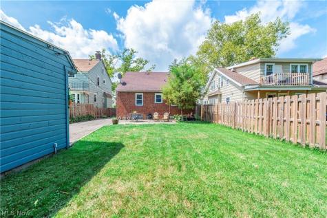 3425 W 159th Street Cleveland OH 44111