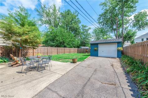 3425 W 159th Street Cleveland OH 44111
