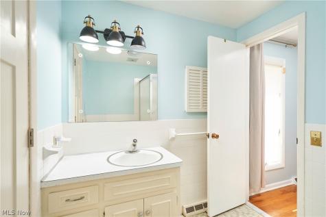1172 Berwick Lane South Euclid OH 44121