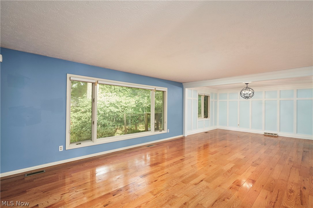1172 Berwick Lane South Euclid OH 44121