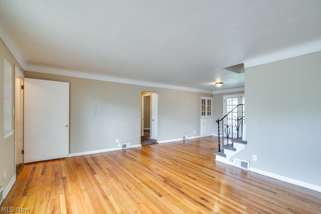 3771 Colony Road South Euclid OH 44118