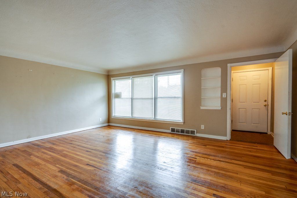 3771 Colony Road South Euclid OH 44118