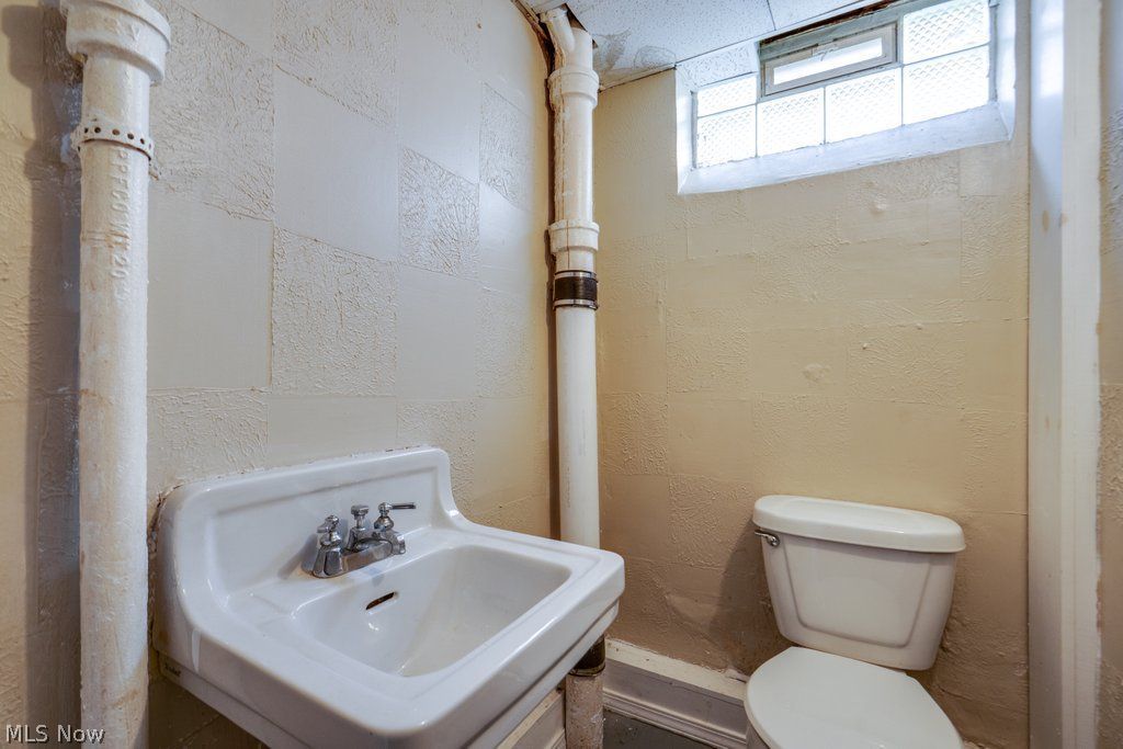 3771 Colony Road South Euclid OH 44118