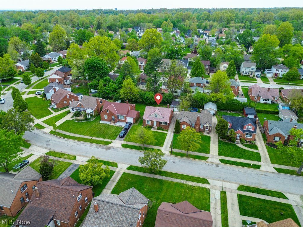 3771 Colony Road South Euclid OH 44118