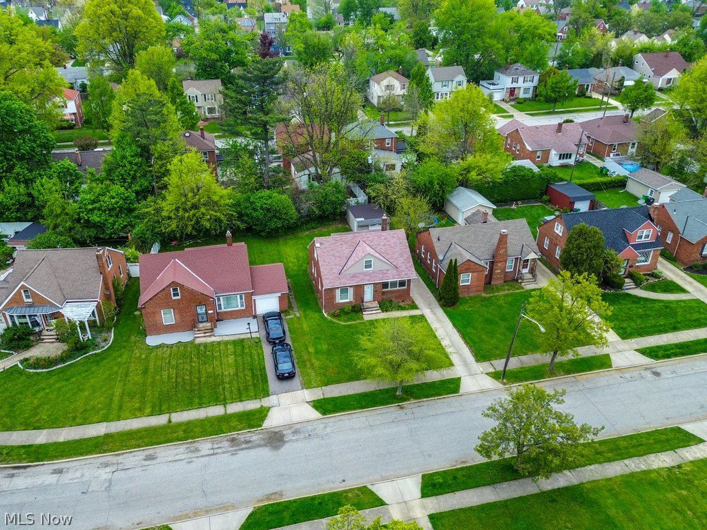 3771 Colony Road South Euclid OH 44118