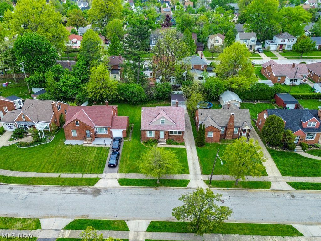 3771 Colony Road South Euclid OH 44118