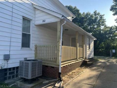 382 Kling Street Akron OH 44311