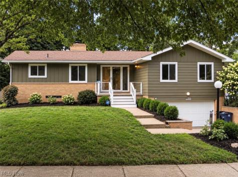 1333 Shanabrook Drive Akron OH 44313