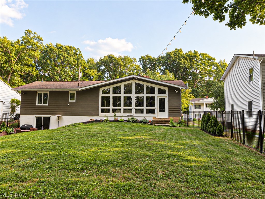 1333 Shanabrook Drive Akron OH 44313