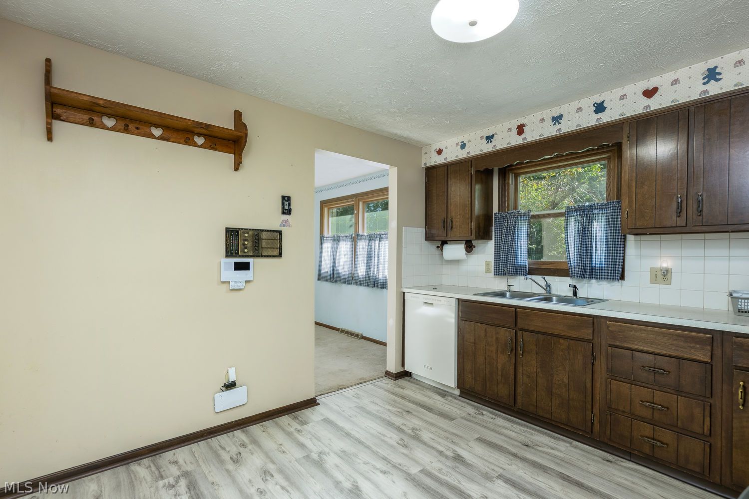 11195 Sagebrush Avenue NE Uniontown OH 44685
