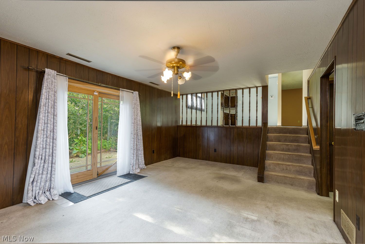 11195 Sagebrush Avenue NE Uniontown OH 44685