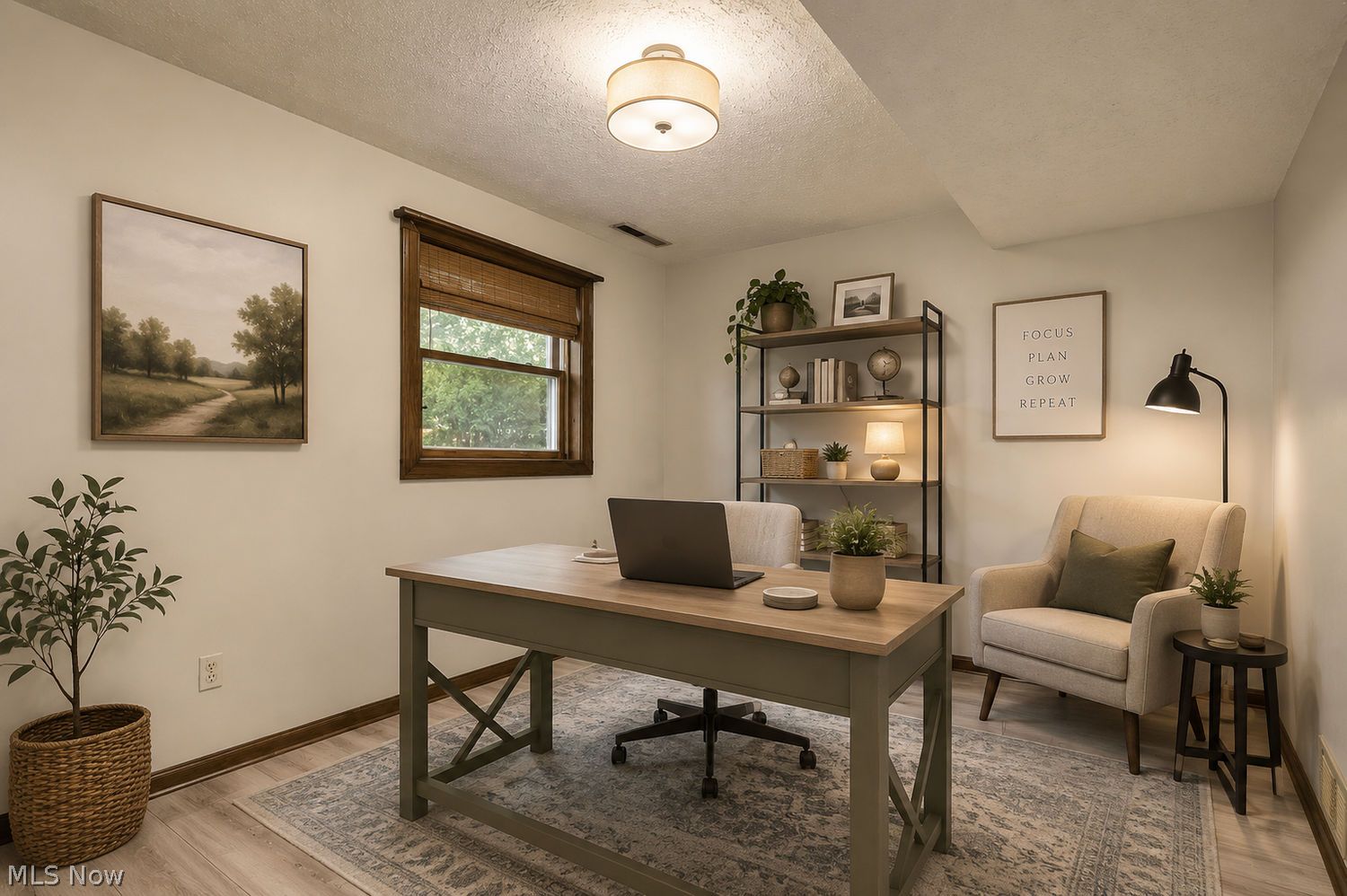 11195 Sagebrush Avenue NE Uniontown OH 44685