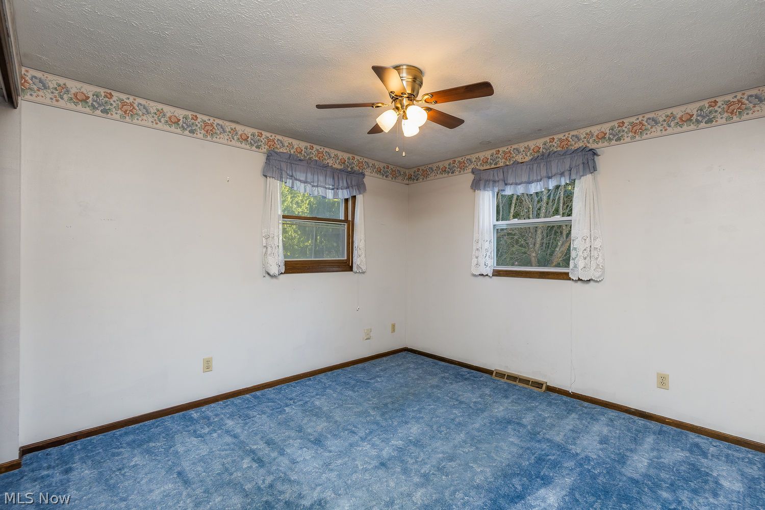 11195 Sagebrush Avenue NE Uniontown OH 44685