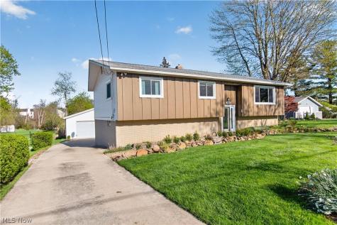 889 Pennys Drive Brunswick OH 44212