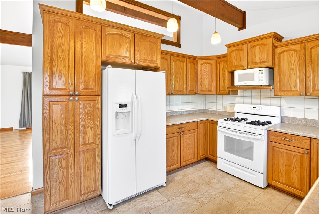 889 Pennys Drive Brunswick OH 44212
