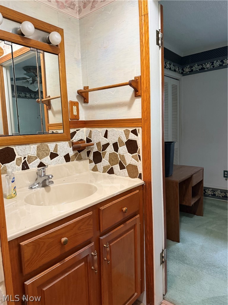 6727 Girdle Road West Farmington OH 44491