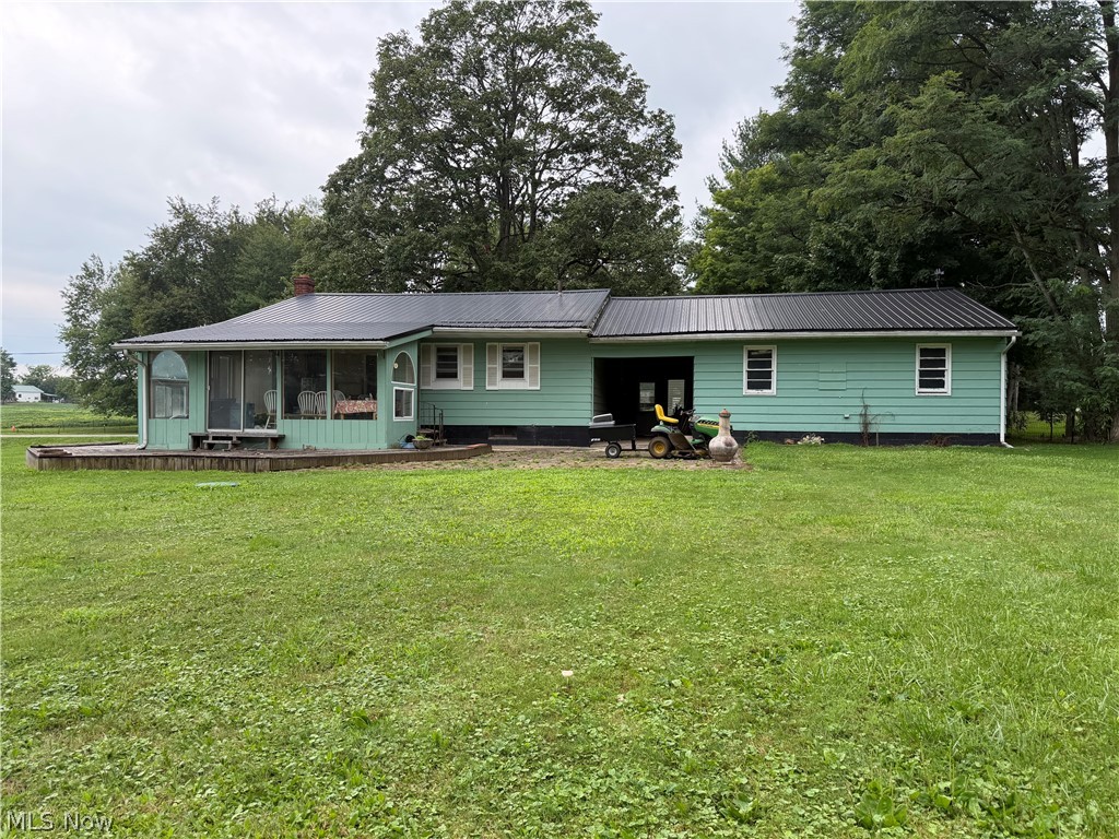6727 Girdle Road West Farmington OH 44491