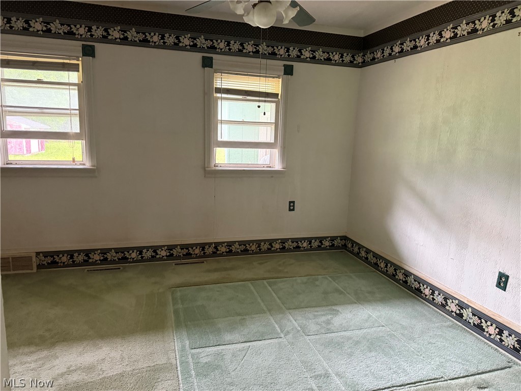 6727 Girdle Road West Farmington OH 44491