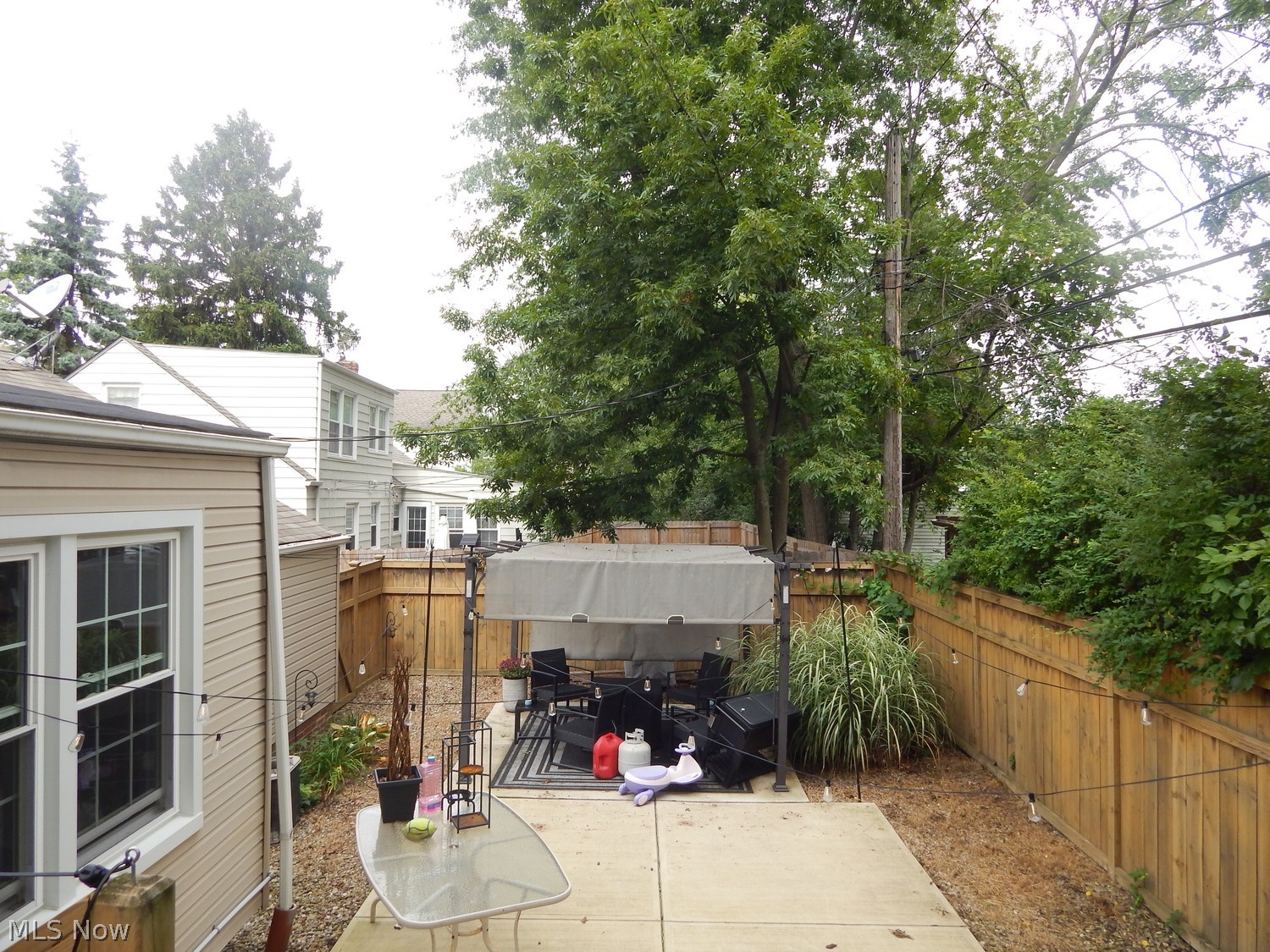 2045 Revere Road Cleveland Heights OH 44118