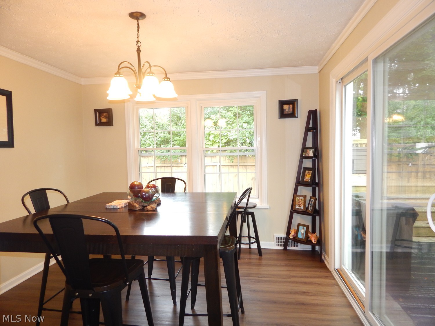 2045 Revere Road Cleveland Heights OH 44118