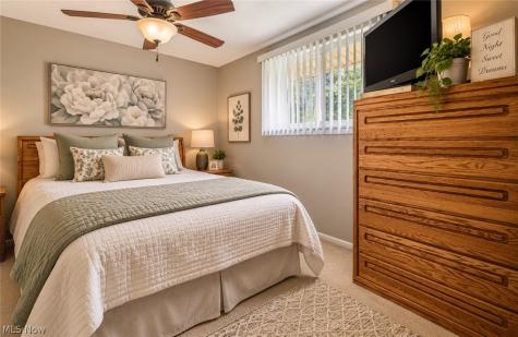 8071 Meadowdale Drive Mentor OH 44060