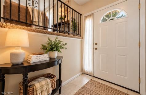 8071 Meadowdale Drive Mentor OH 44060