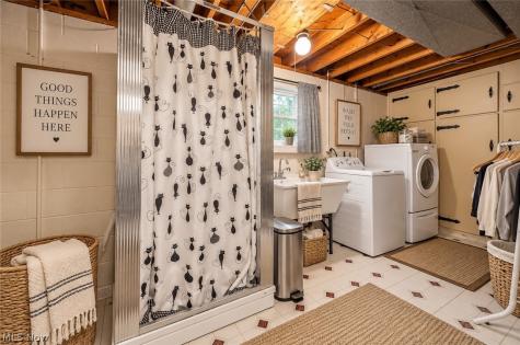 8071 Meadowdale Drive Mentor OH 44060