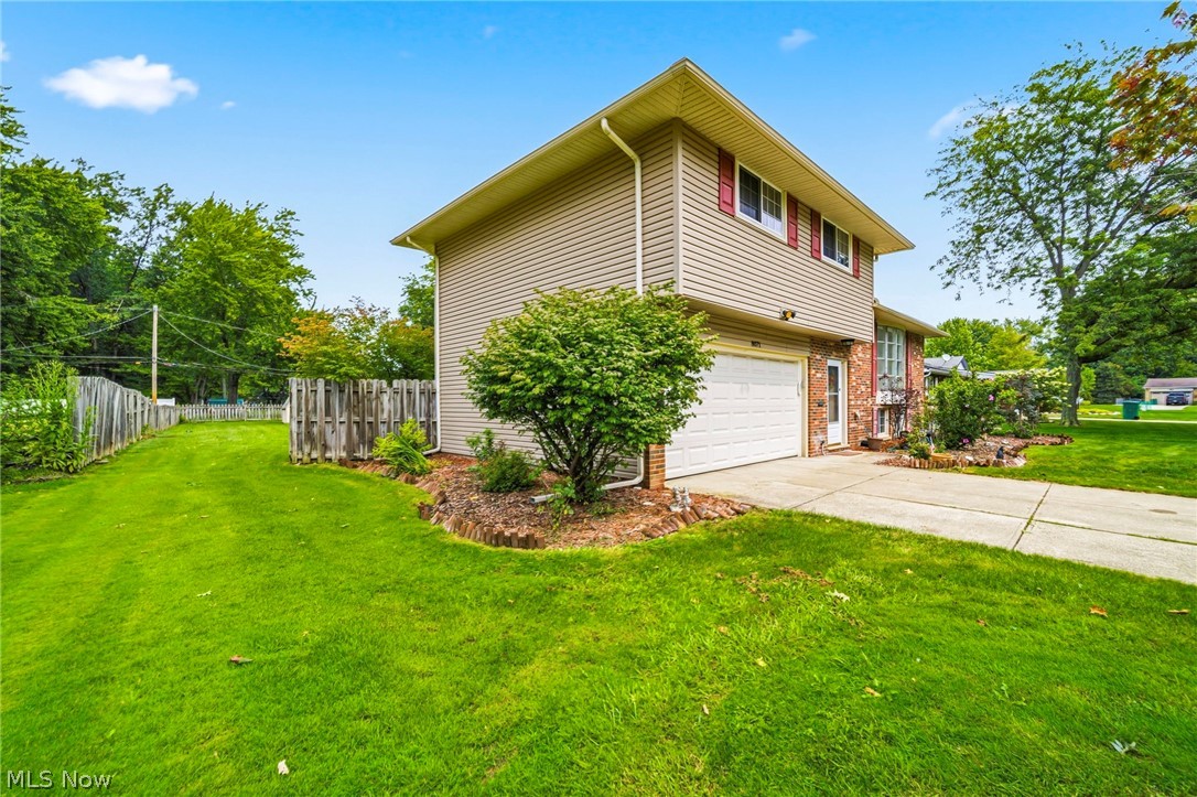 8071 Meadowdale Drive Mentor OH 44060