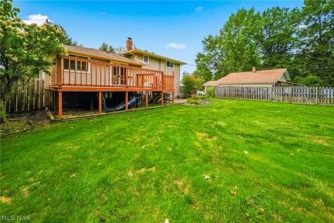 8071 Meadowdale Drive Mentor OH 44060