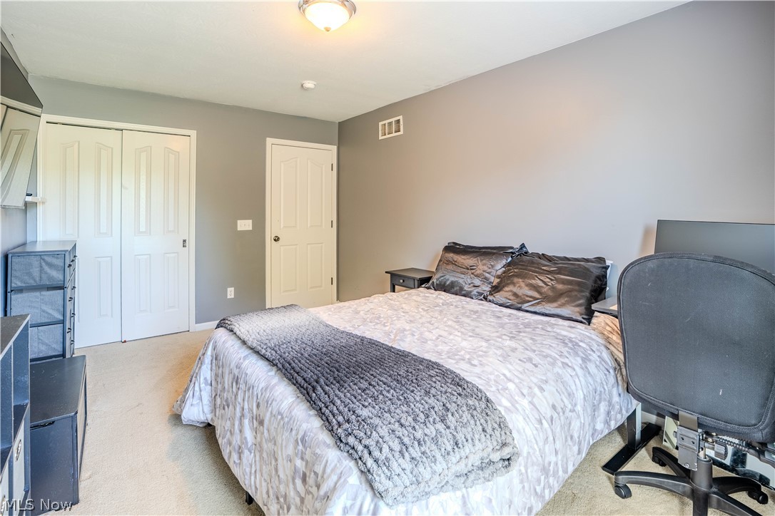 795 Andover Circle Broadview Heights OH 44147