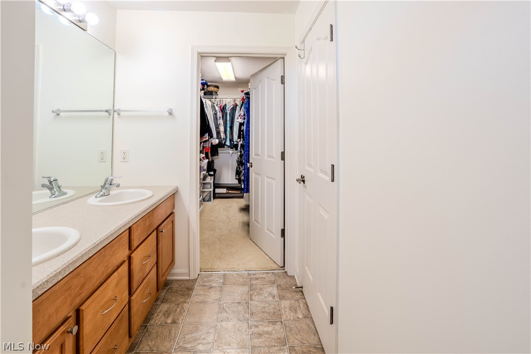 795 Andover Circle Broadview Heights OH 44147