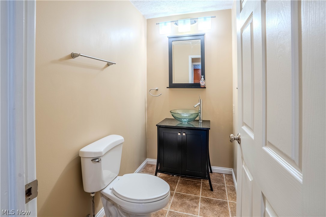 795 Andover Circle Broadview Heights OH 44147
