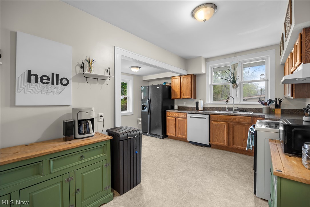 231 W Union Street Medina OH 44256
