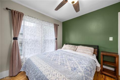 231 W Union Street Medina OH 44256