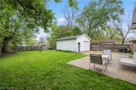 231 W Union Street Medina OH 44256