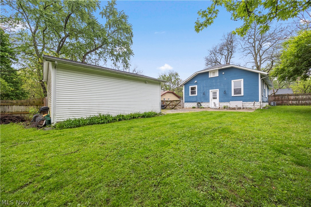 231 W Union Street Medina OH 44256