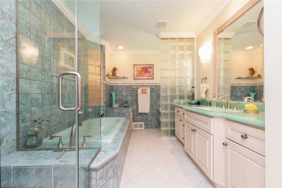 26016 Fairmount Boulevard Beachwood OH 44122