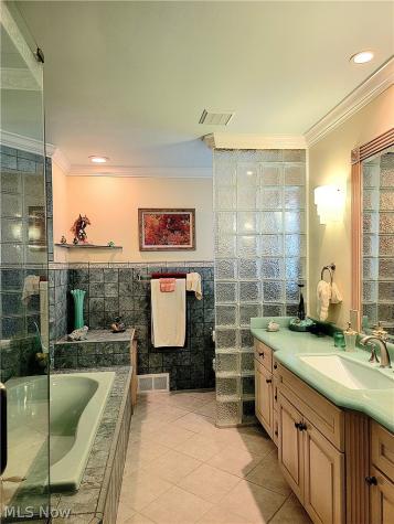 26016 Fairmount Boulevard Beachwood OH 44122